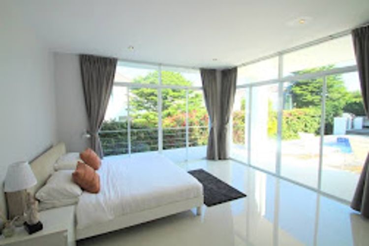 ภาพแบบบ้าน-วิลล่า 4 ห้องนอน