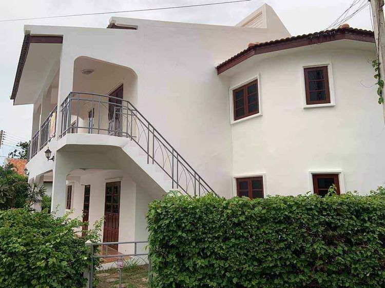 ภาพแบบบ้าน-6 ห้องนอน