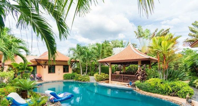 ภาพแบบบ้าน-บ้านเดี่ยว 4 ห้องนอน