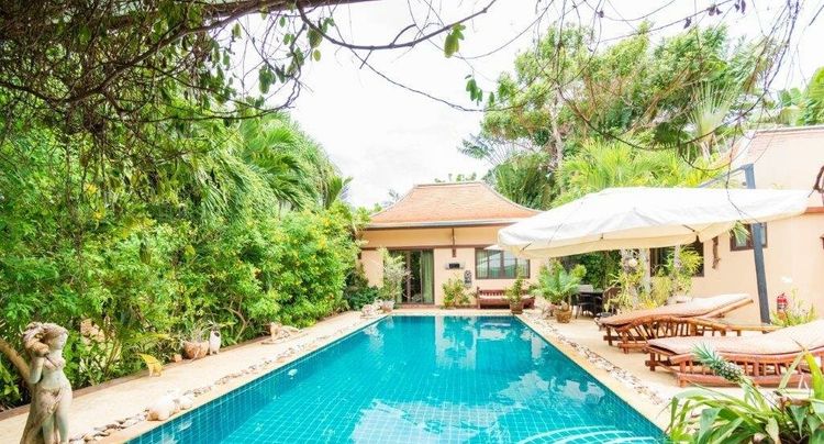 ภาพแบบบ้าน-บ้านเดี่ยว 5 ห้องนอน