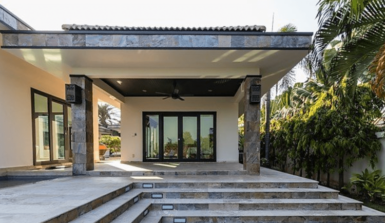 ภาพแบบบ้าน-บ้านเดี่ยว 5 ห้องนอน