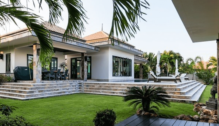 ภาพแบบบ้าน-บ้านเดี่ยว 5 ห้องนอน