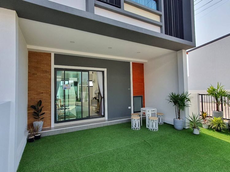 ภาพแบบบ้าน-เพอร์เฟคทาวน์ อุดรธานี-ทาวน์โฮมสองชั้น