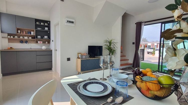 ภาพแบบบ้าน-เพอร์เฟคทาวน์ อุดรธานี-ทาวน์โฮมสองชั้น