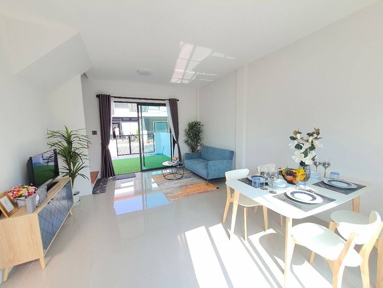 ภาพแบบบ้าน-เพอร์เฟคทาวน์ อุดรธานี-ทาวน์โฮมสองชั้น