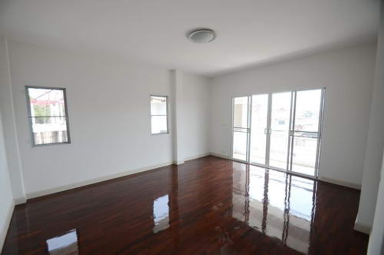 ภาพแบบบ้าน-ชลลนัย PLUS