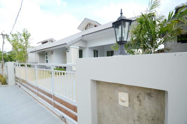 ภาพแบบบ้าน-Hutch