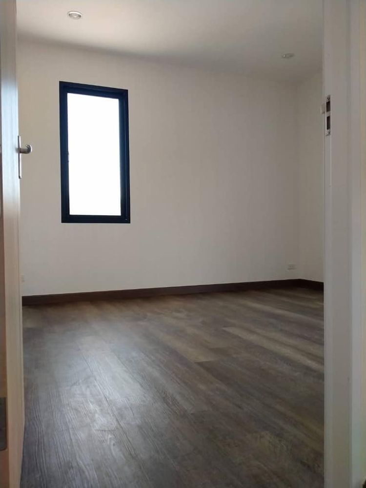 ภาพแบบบ้าน-บ้านเดี่ยว 2 ชั้น Lake View