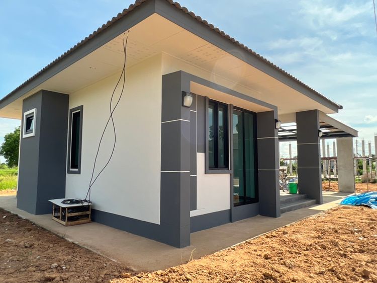 ภาพแบบบ้าน-บ้านทรงหลังคาปั้นหยา