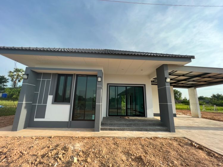 ภาพแบบบ้าน-บ้านทรงหลังคาปั้นหยา