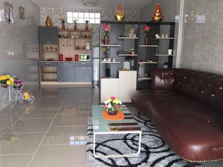 ภาพแบบบ้าน-ทาวน์โฮมชั้นเดียวโครงการกานต์สินี ซิตี้ 2 ชลบุรี