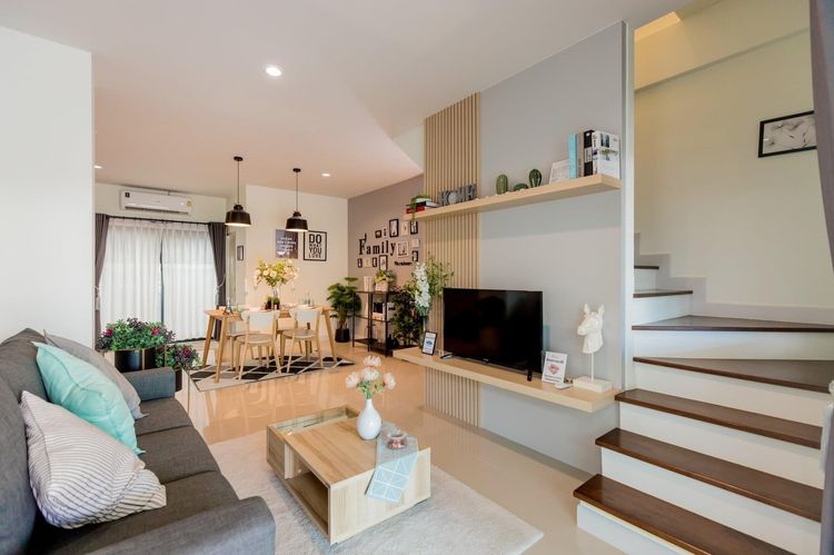 ภาพแบบบ้าน-ทาวโฮมอิสระ 2 ชั้นสไตล์บ้านแฝด