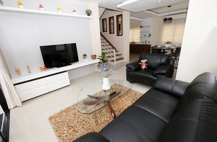 ภาพแบบบ้าน-อุไรวรรณ แกรนด์ วิลล่า