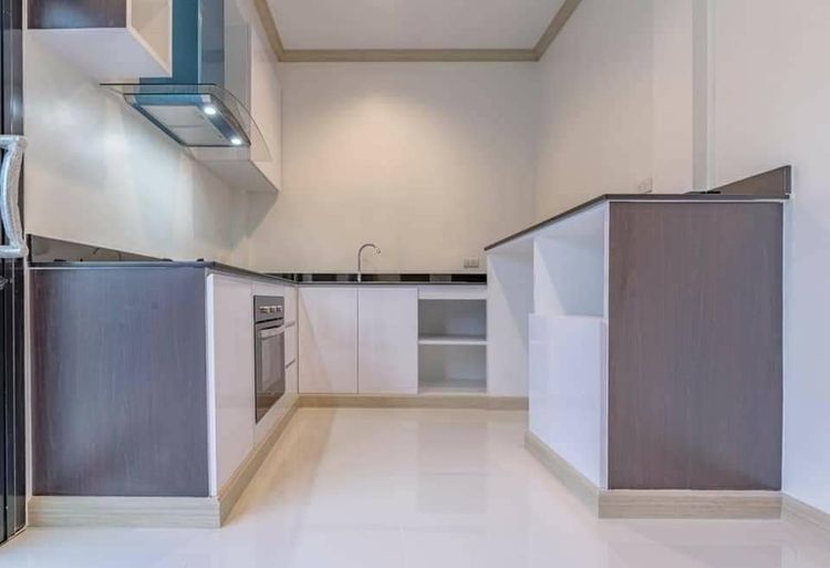 ภาพแบบบ้าน-บ้านเดี่ยว สไตล์คอมเทมโพลารี่สุดหรู