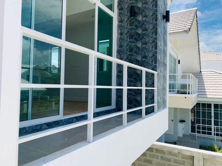 ภาพแบบบ้าน-บ้าน Blue Rock