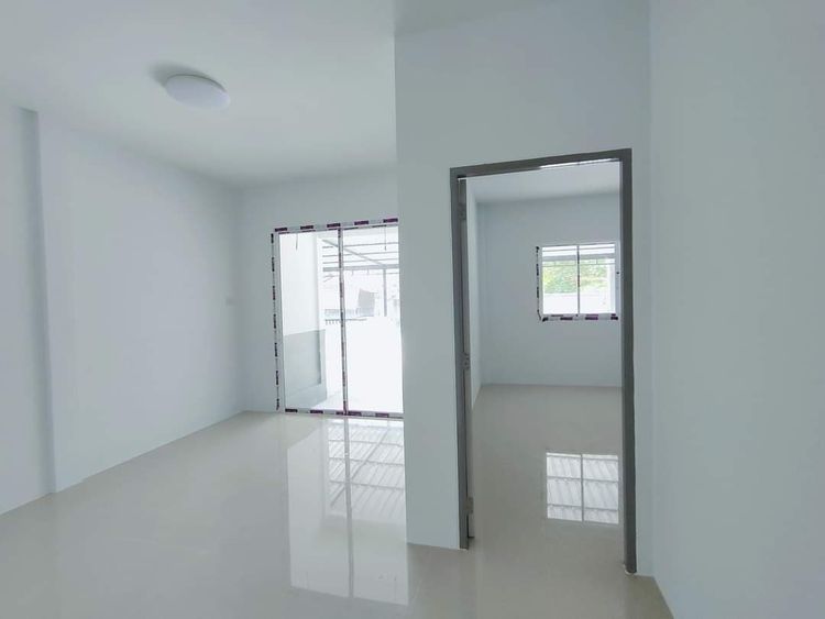 ภาพแบบบ้าน-ทาวน์โฮม สไตล์โมเดิร์น