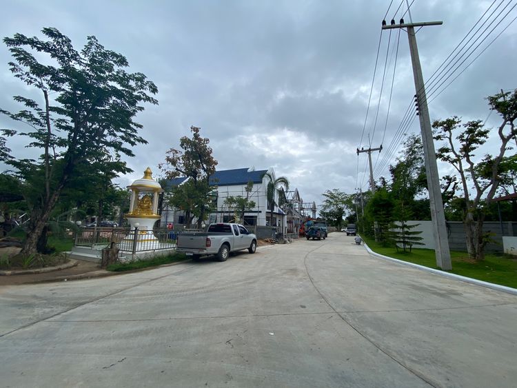 ภาพแบบบ้าน-Wara Pool Villa ชั้นครึ่ง