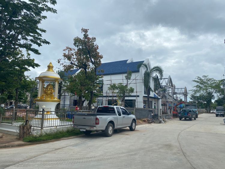 ภาพแบบบ้าน-Wara Pool Villa ชั้นครึ่ง