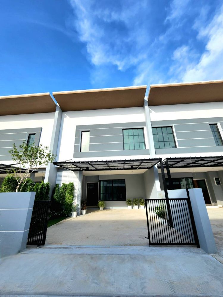 ภาพแบบบ้าน-ทาวน์โฮม 2 ชั้น หน้ากว้าง 7.5 เมตร ไฮท์ลิฟวิ่ง โครงการ 7