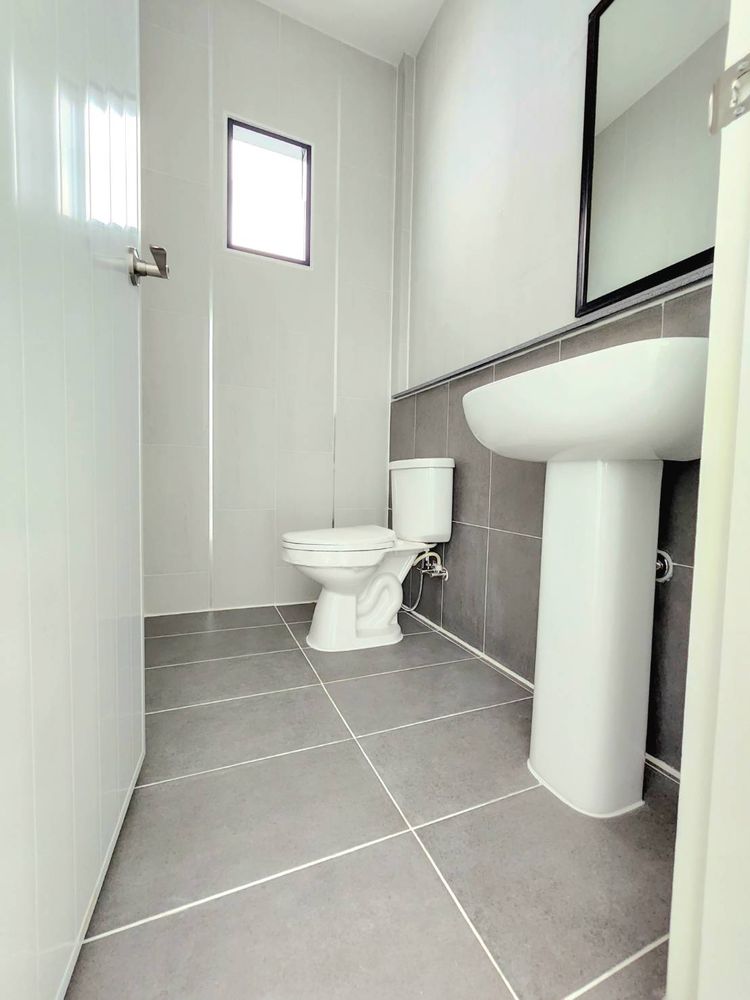 ภาพแบบบ้าน-ทาวน์โฮม 2 ชั้น หน้ากว้าง 7.5 เมตร ไฮท์ลิฟวิ่ง โครงการ 7