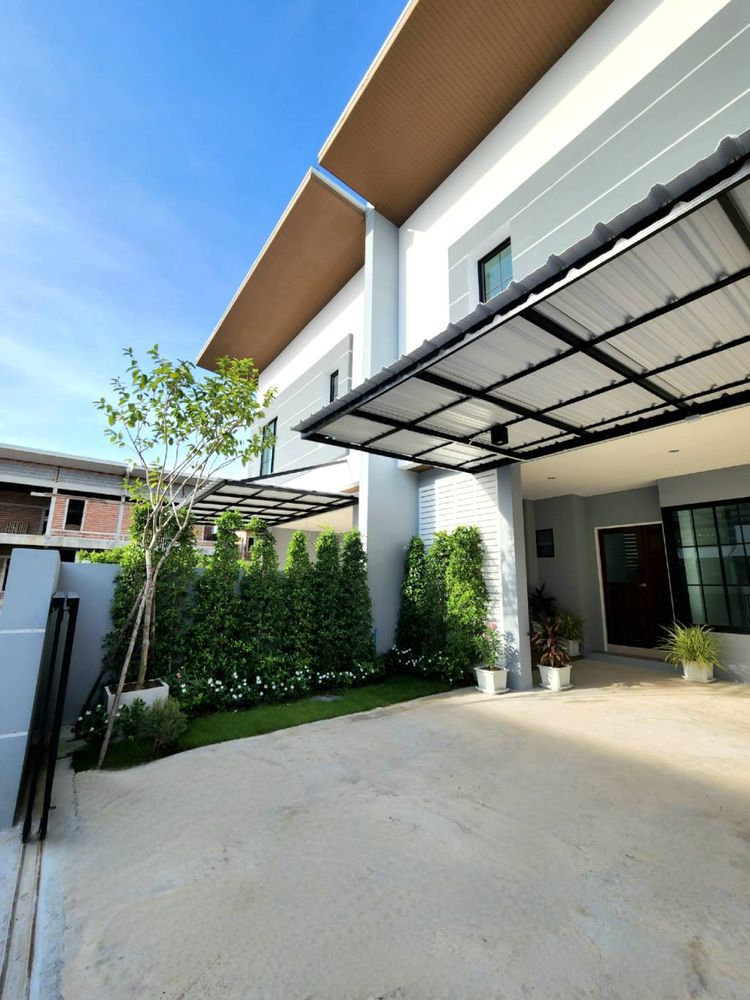 ภาพแบบบ้าน-ทาวน์โฮม 2 ชั้น หน้ากว้าง 7.5 เมตร ไฮท์ลิฟวิ่ง โครงการ 7