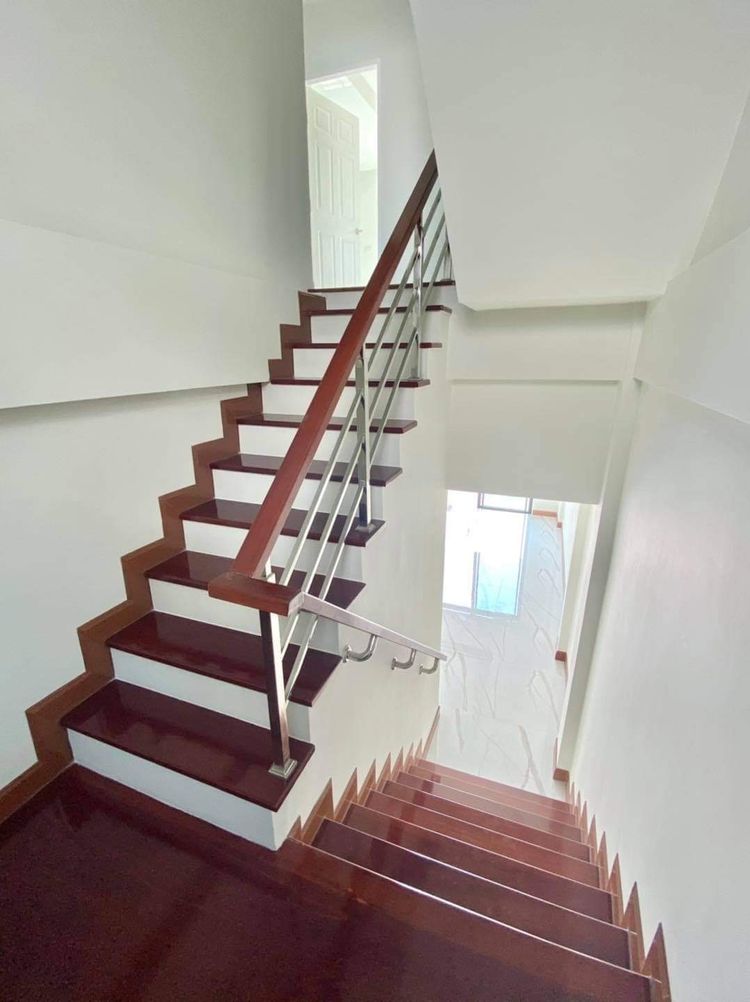 ภาพแบบบ้าน-ทาวน์โฮมสองชั้น