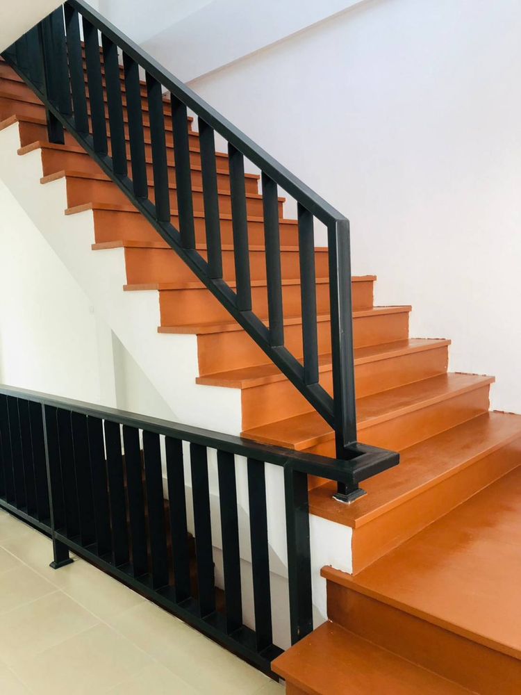 ภาพแบบบ้าน-อาคารพาณิชย์สามชั้น