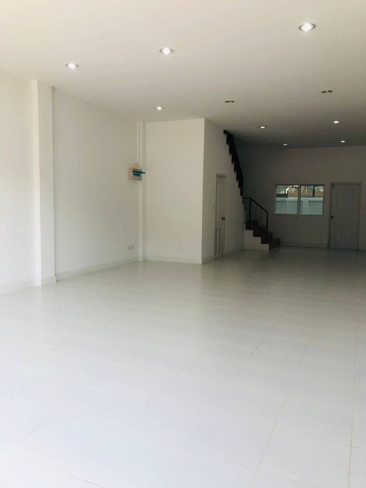 ภาพแบบบ้าน-อาคารพาณิชย์สามชั้น