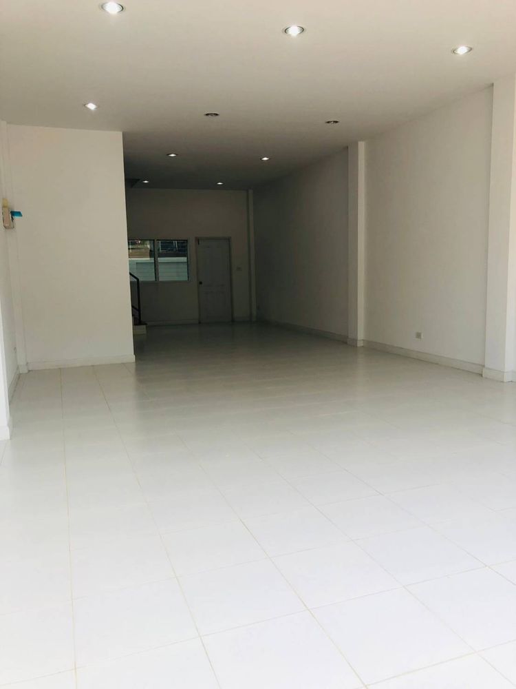 ภาพแบบบ้าน-อาคารพาณิชย์สามชั้น