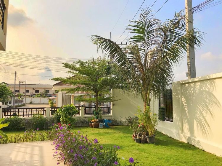 ภาพแบบบ้าน-ทาวน์โฮมสองชั้น