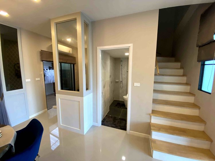 ภาพแบบบ้าน-Town Home * ราคาพิเศษ 1.89 ล้านบา