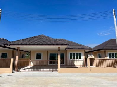 ออเร้นจ์โฮม ไร่เก่า-สามร้อยยอด - Orangehome 300yod