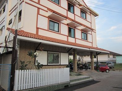 ทรัพย์เมืองแวง อพาร์ทเมนต์