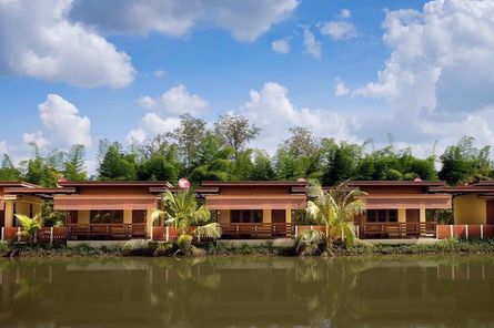 บ้านสวนริมน้ำ รีสอร์ท อุดร