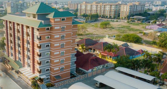 โรงแรมปรีชนา