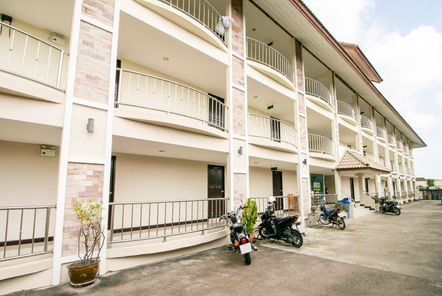 สุณี เพลส บ้านฉาง โฮเทล