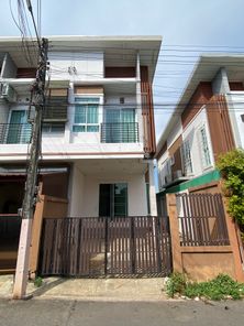 ทาวน์โฮม 2 ชั้น 22 ตร.วา 2 ห้องนอน 2 ห้องน้ำ 1 ที่จอดรถ