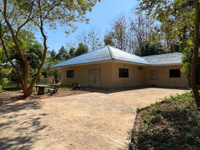 ขายบ้านสวน มีต้นพะยูง