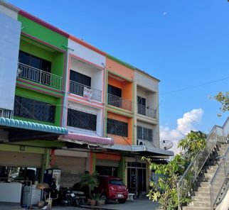 อาคารพาณิชย์ 3 ชั้น