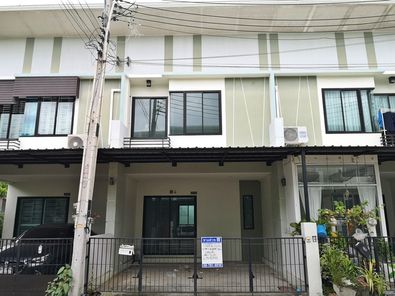 ทาวน์เฮ้าส์ 2 ชั้น