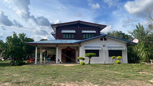 ขายที่ดินพร้อมสิ่งปลูกสร้าง 2 ไร่ 2 งาน 99 ตรว. หน้ากว้าง 40 เมตร ยาว 100 เมตร (เจ้าของขายเอง)