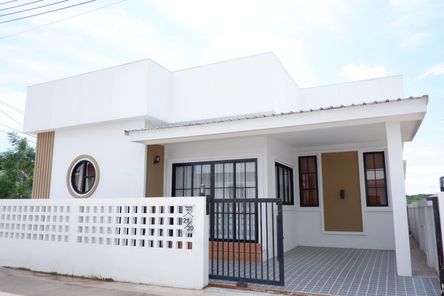 ไบเบอร์รี่ วิลเลจ - Biberry Village