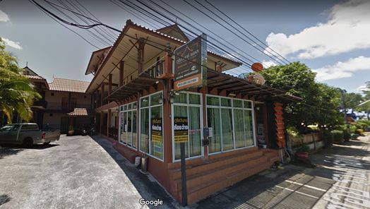 ภูริชรินทร์เพลส