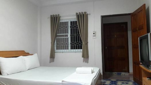 ปั้นหยา พาเลซ