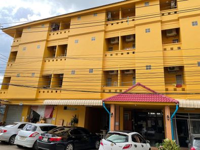 เอ เฮ้าส์ อพาร์ทเม้นท์