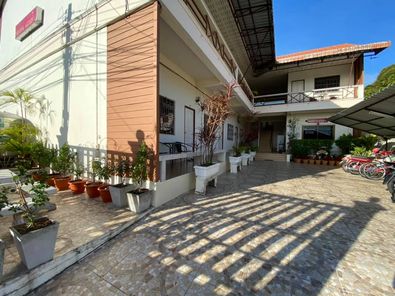 พรรัตน์แมนชั่น