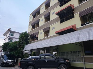 เจ.เจอพาร์เม้นต์