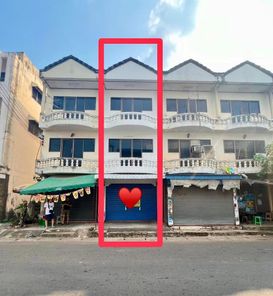 ขายอาคารพาณิชย์ถนนอุบล2