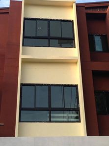 หอพัก นิพนธ์ เพลส