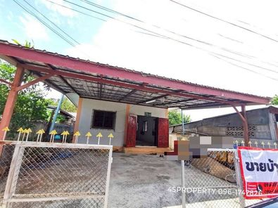 บ้านเดี่ยวในเมืองใกล้ AVANI ราคาถูก